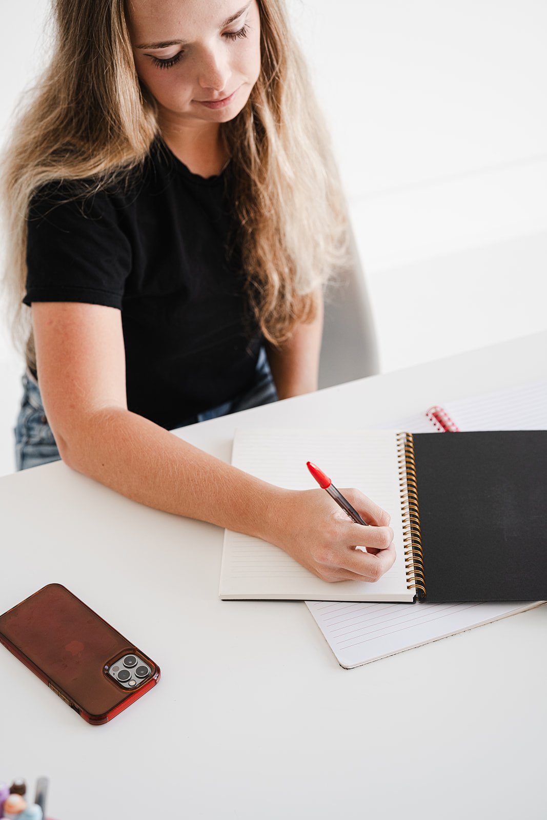 Amber of ABC Social Media Management sharing the Social Media Manager Client Onboarding Checklist you need.